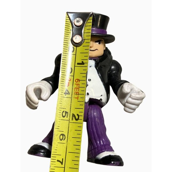 Imaginext DC Super Friends Penguin Action Figure  3 Inch Toy - Picture 8 of 8